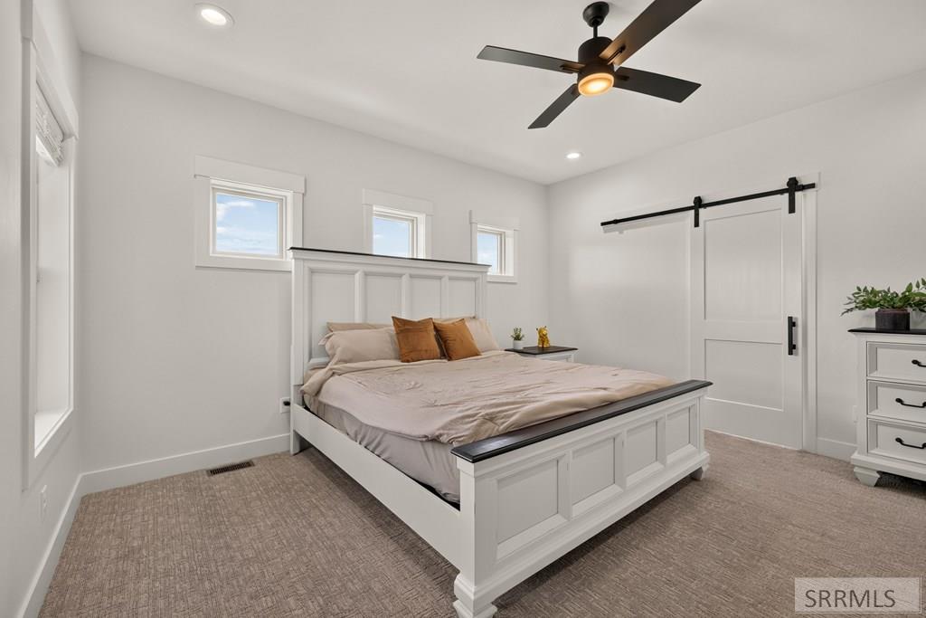 3042 Lin Road Property Photo 24