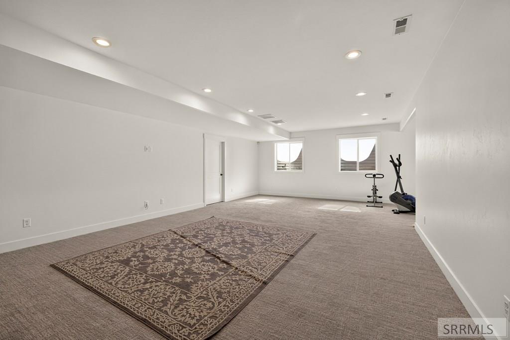 3042 Lin Road Property Photo 41
