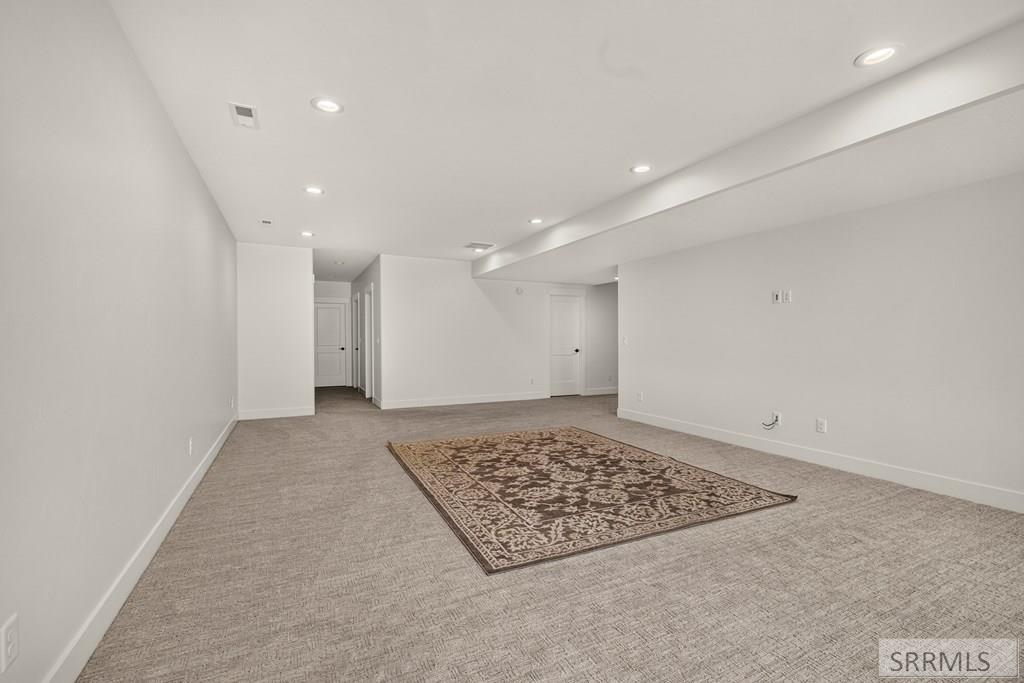 3042 Lin Road Property Photo 43
