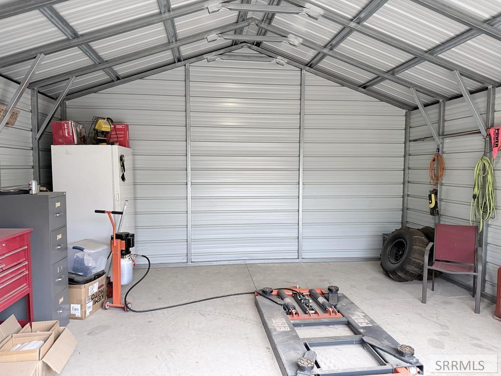 232 Arco Avenue Property Photo 4