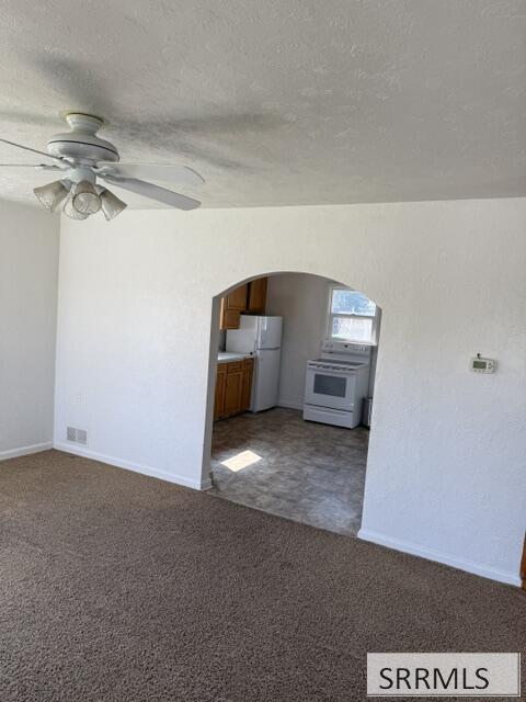 1095 Cassia Property Photo 4