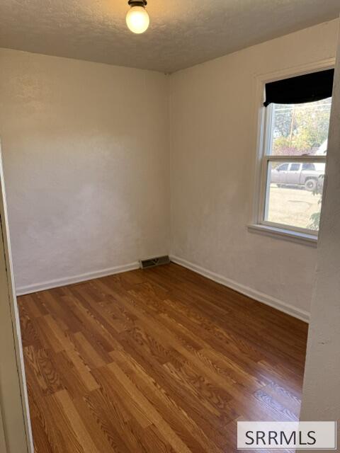 1095 Cassia Property Photo 10
