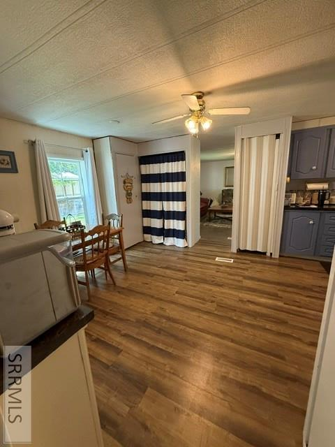 300 Blue Bell Lane Property Photo 12