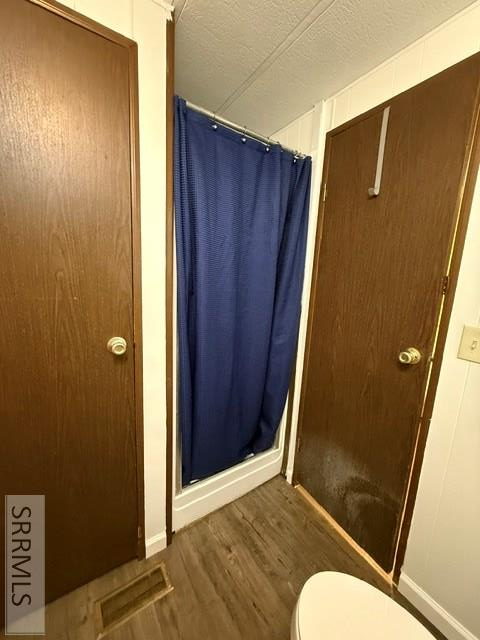 300 Blue Bell Lane Property Photo 18