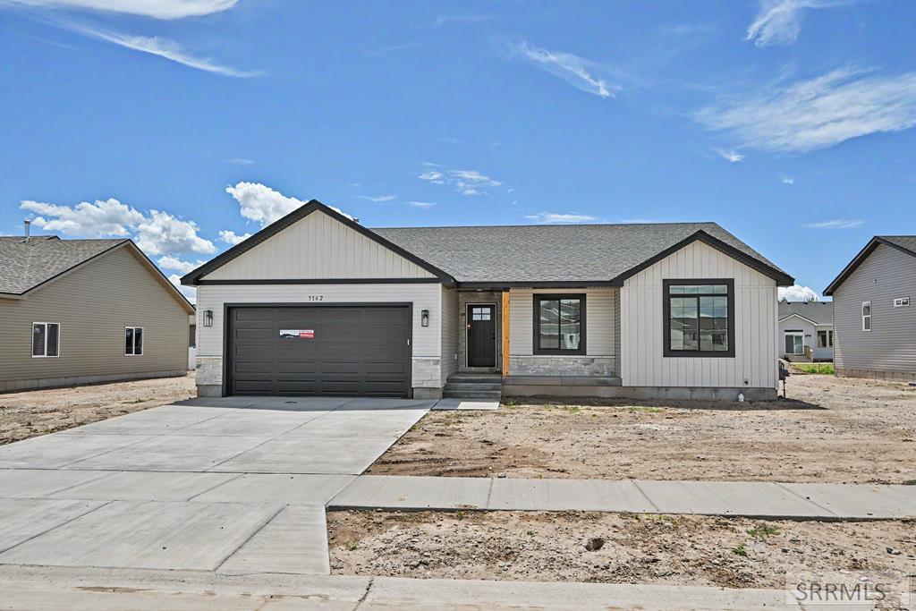 3162 Elixir Road Property Photo 1