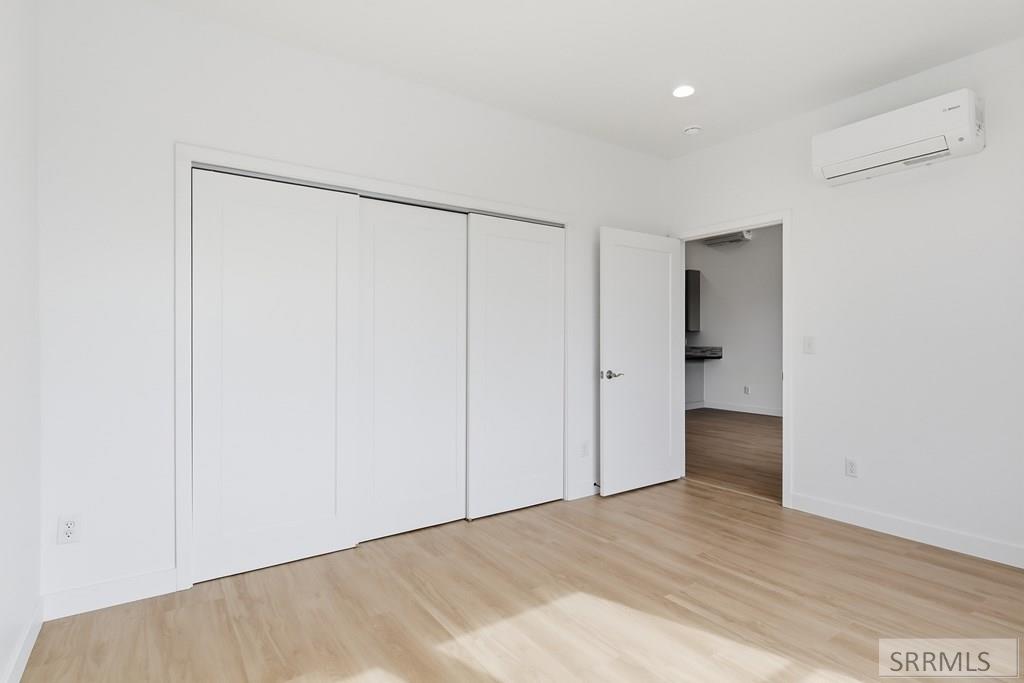 101 Everly Street Property Photo 11