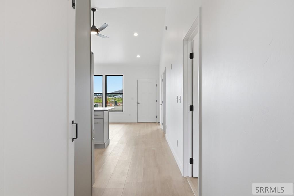 101 Everly Street Property Photo 20