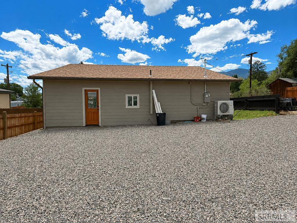 211 Fairmont Street Property Photo 28