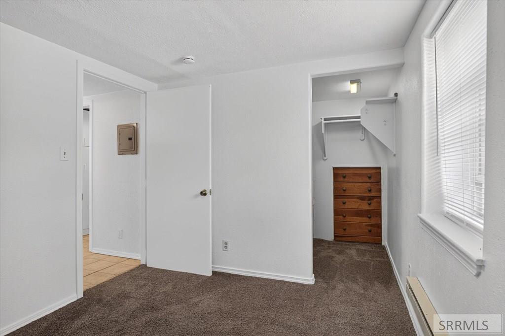 421 N 8th Avenue Property Photo 16