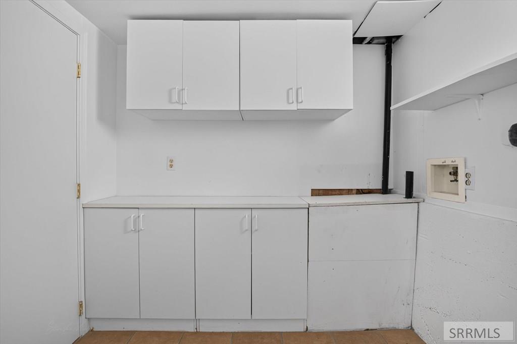 421 N 8th Avenue Property Photo 20