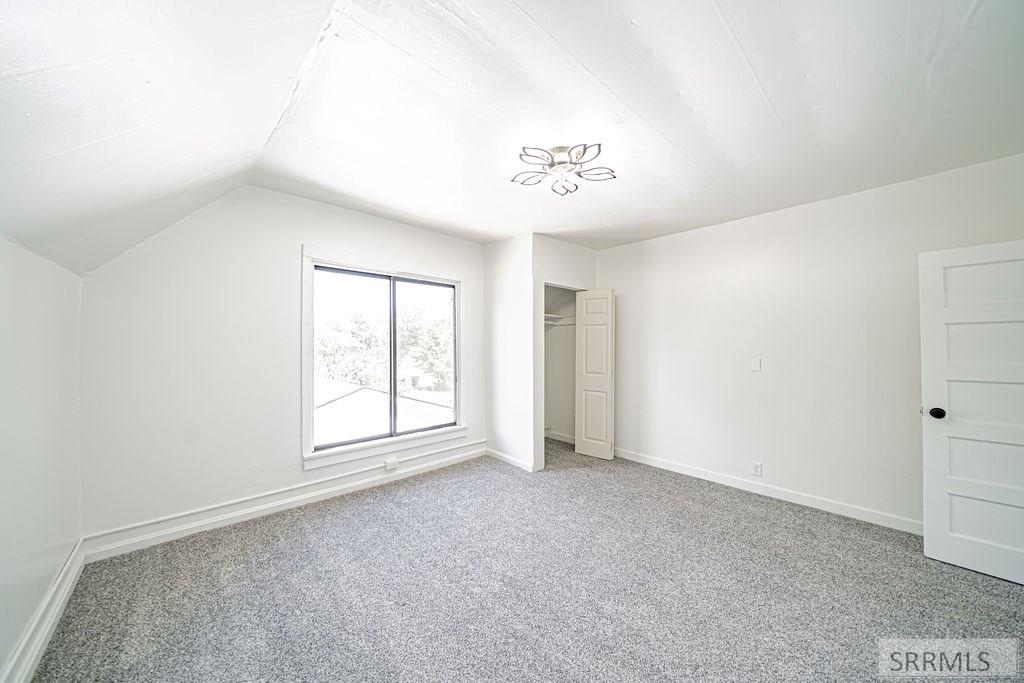 1401 W Albany Street Property Photo 24