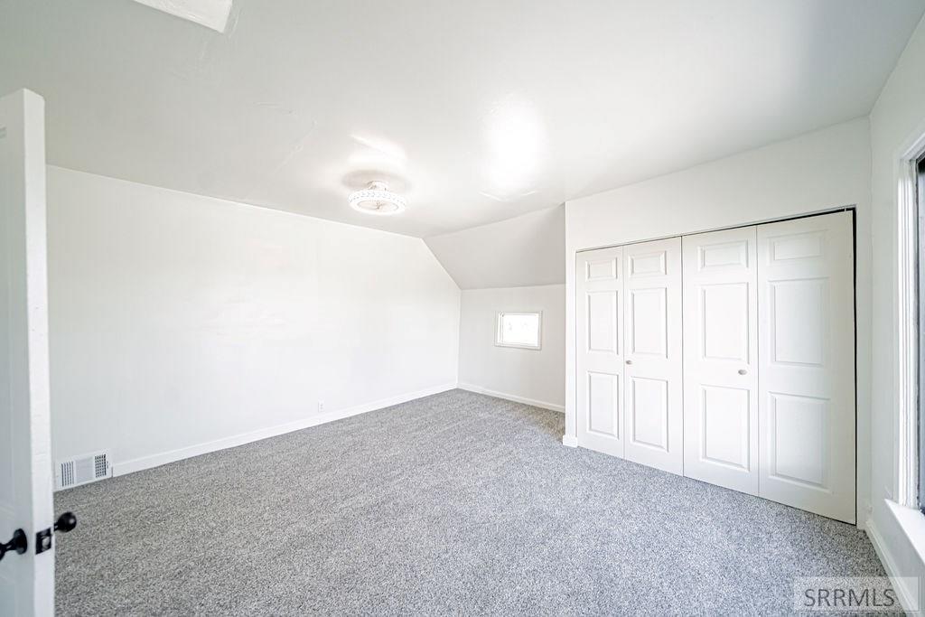 1401 W Albany Street Property Photo 28