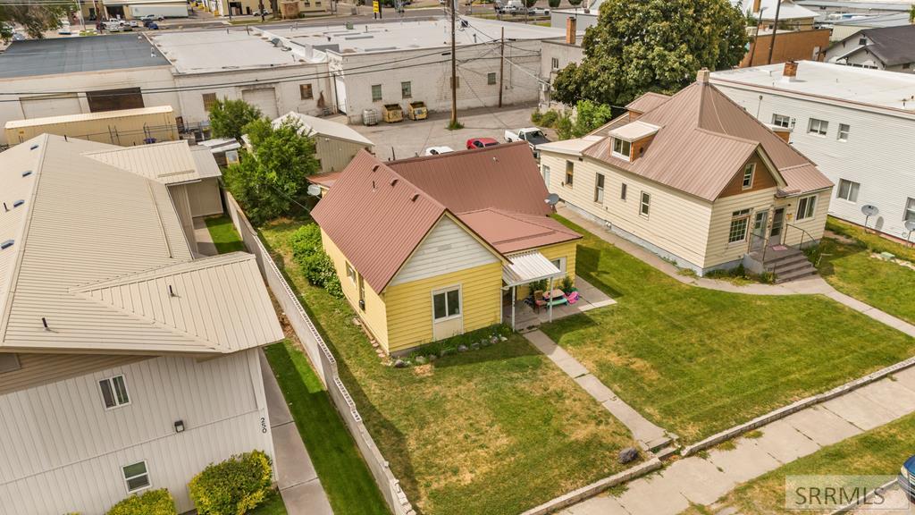 224 S Water Avenue Property Photo 1
