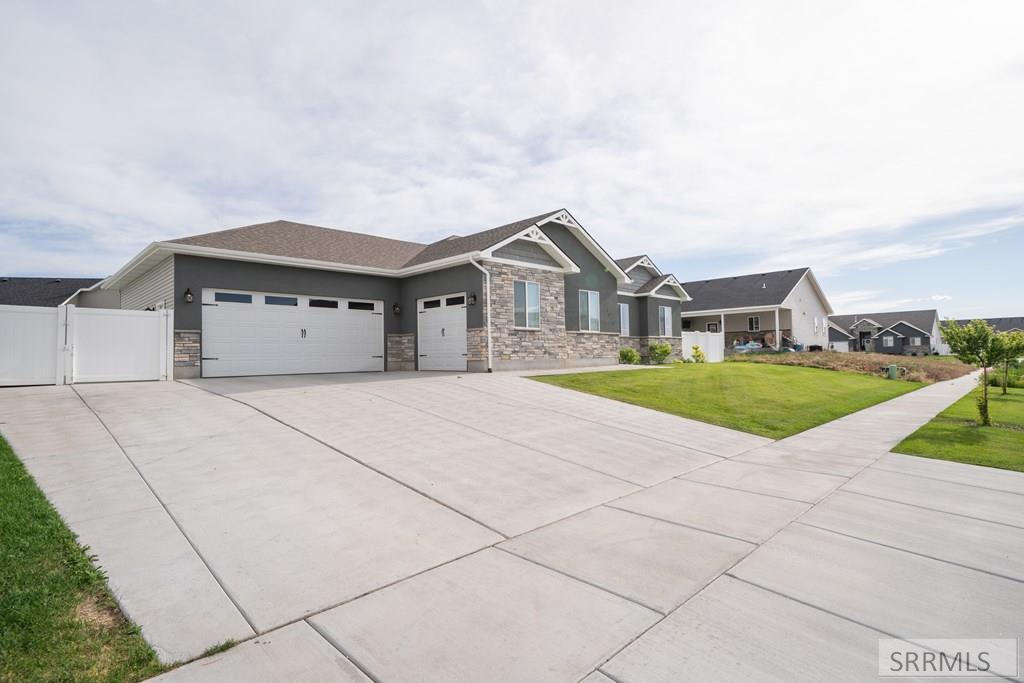 4828 E Luxor Drive Property Photo 44