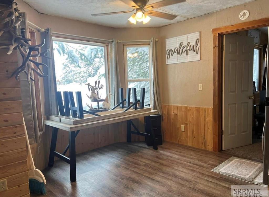 4143 Huckleberry Loop Road # 1 Property Photo 4