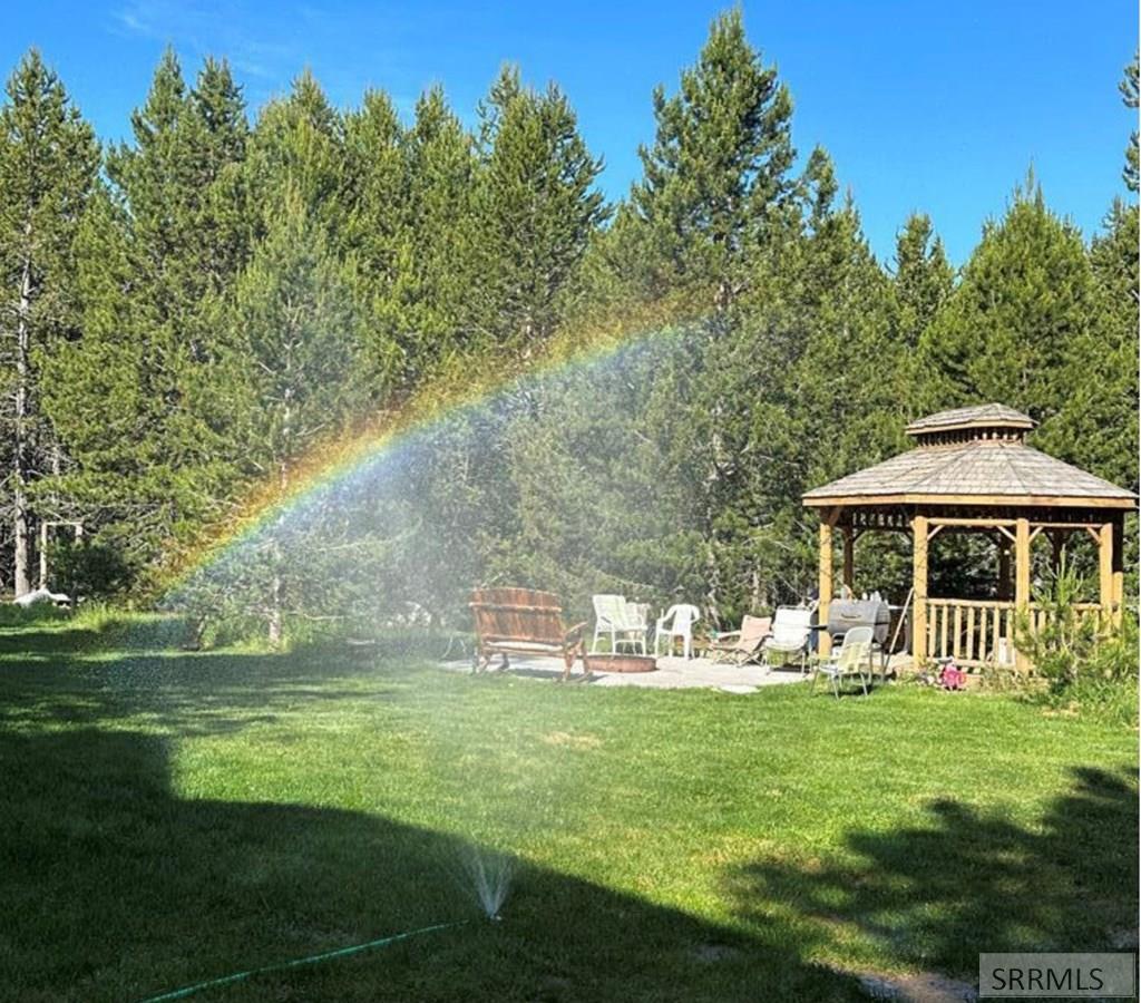 4143 Huckleberry Loop Road # 1 Property Photo 9