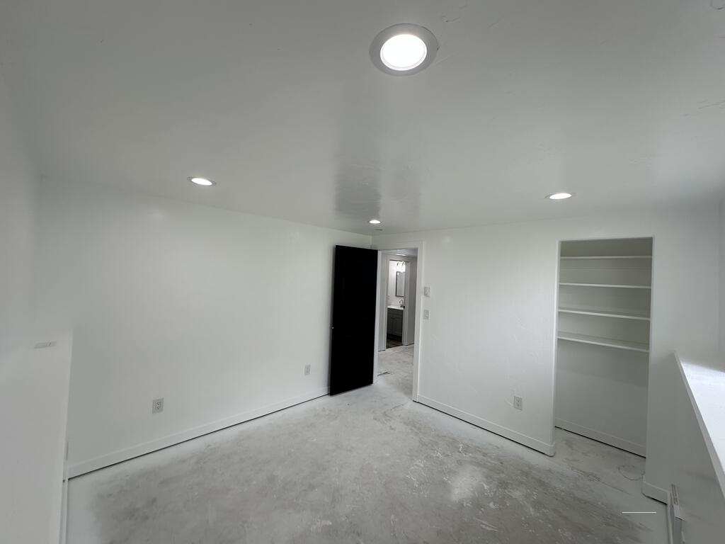 3104 S 2810 W Property Photo 28