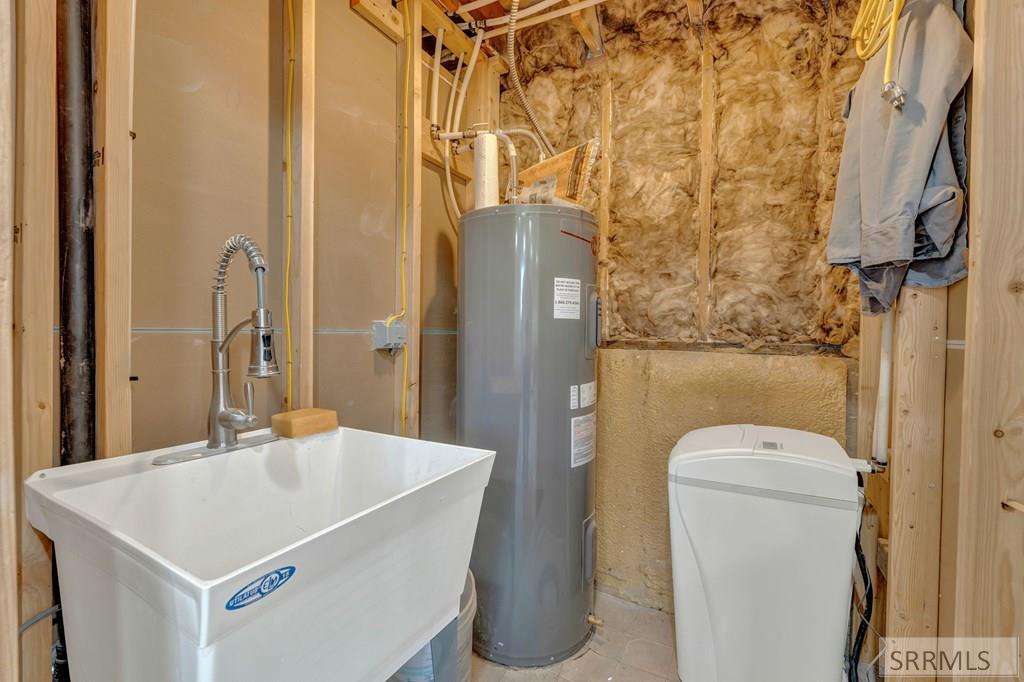 3104 S 2810 W Property Photo 38