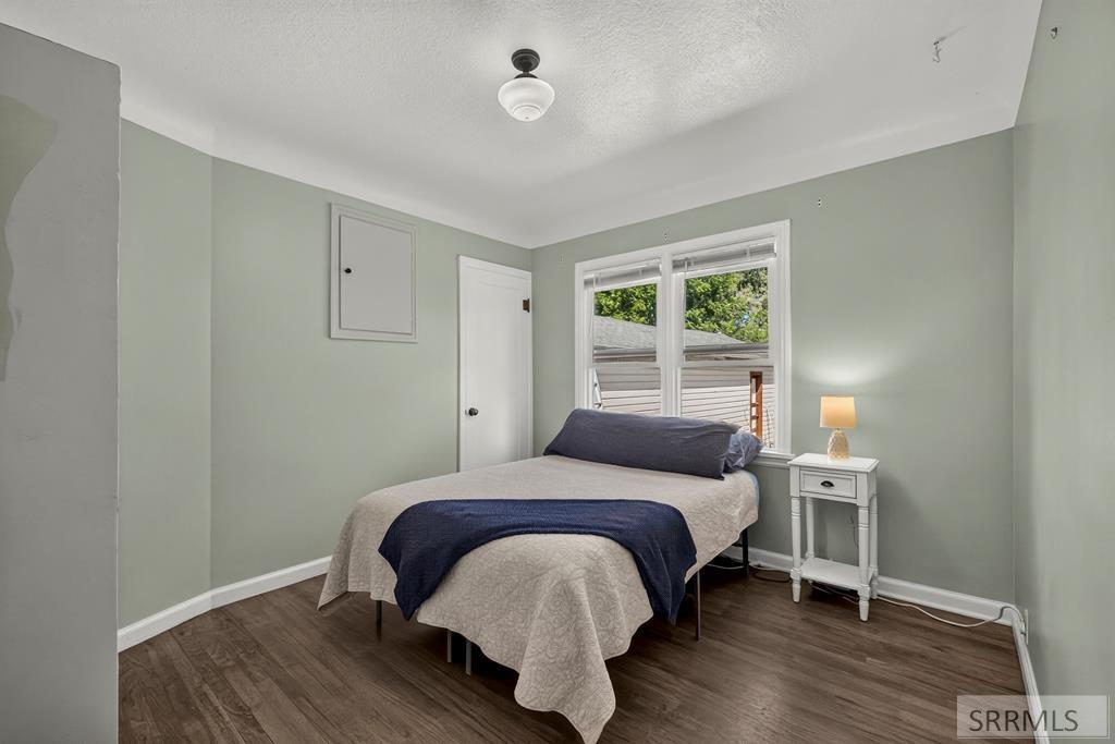 851 S Shilling Avenue Property Photo 7