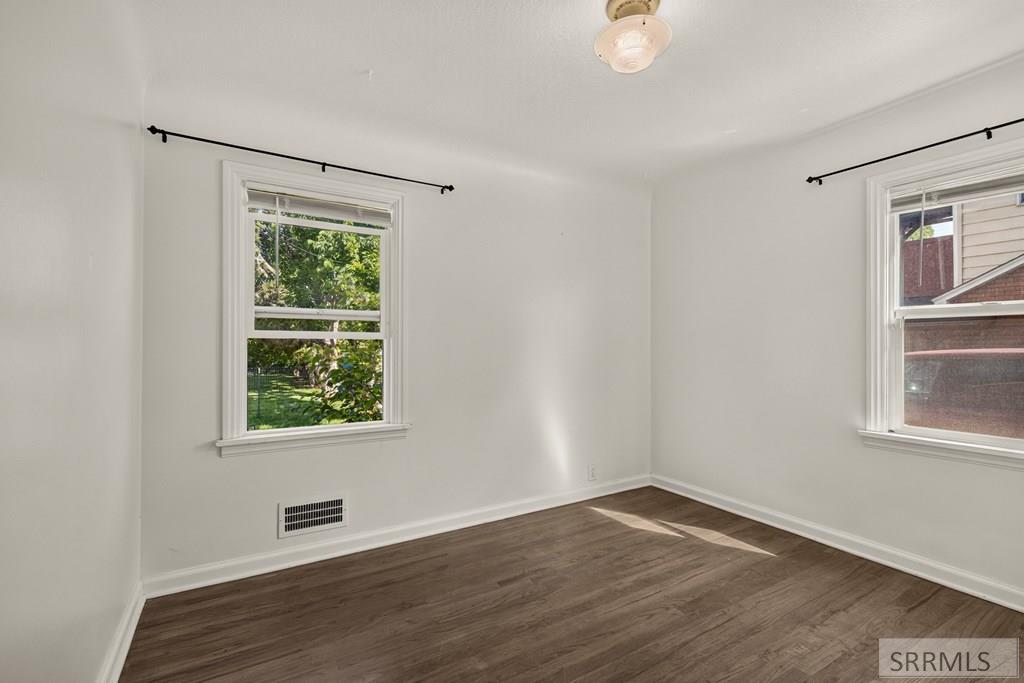 851 S Shilling Avenue Property Photo 24