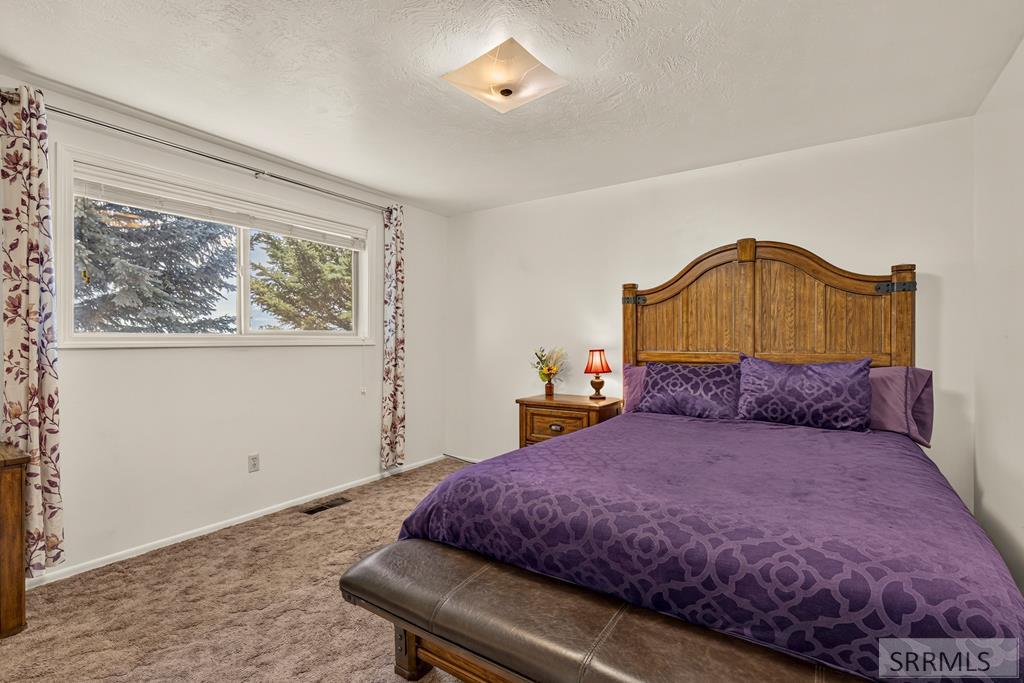 156 S 1300 W Property Photo 26