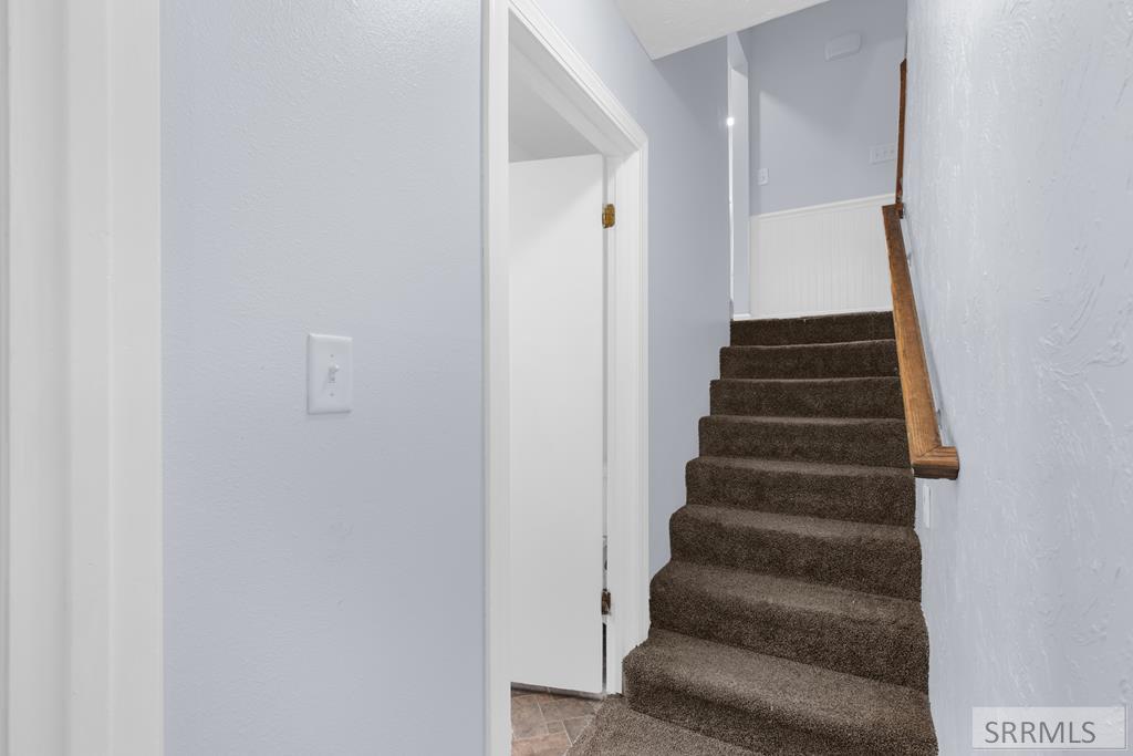 202 W 3rd S Property Photo 47