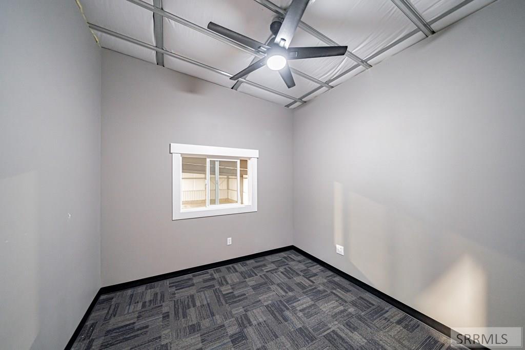 4112 E 648 N Property Photo 33