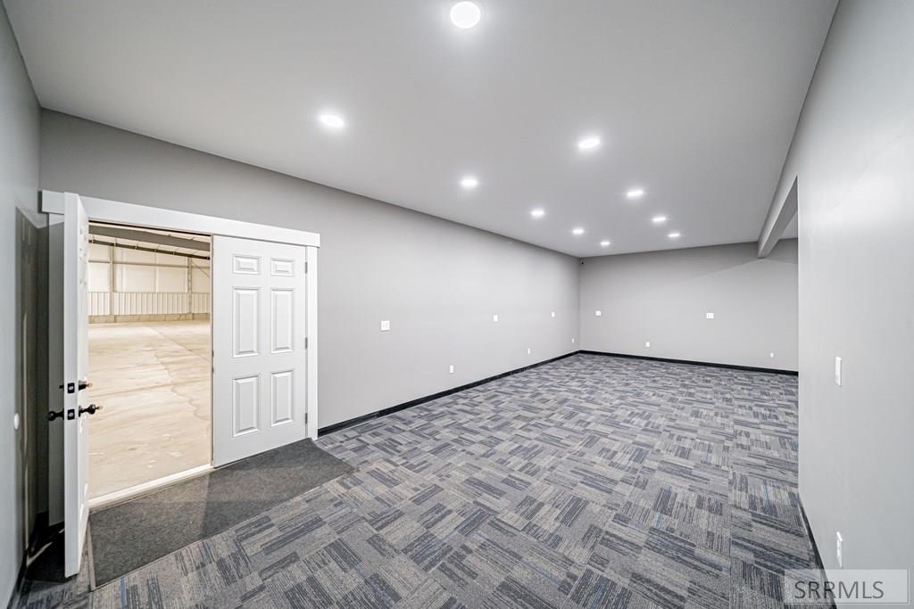 4112 E 648 N Property Photo 43