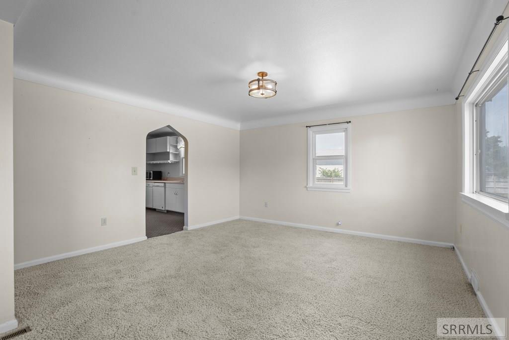 151 N 4000 E Property Photo 5