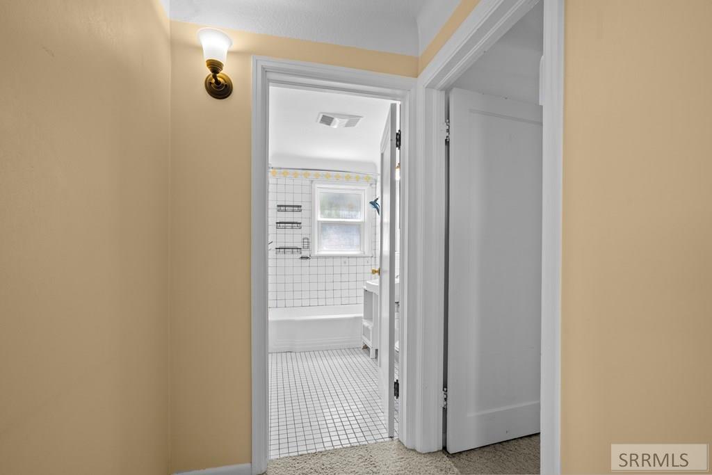 151 N 4000 E Property Photo 13