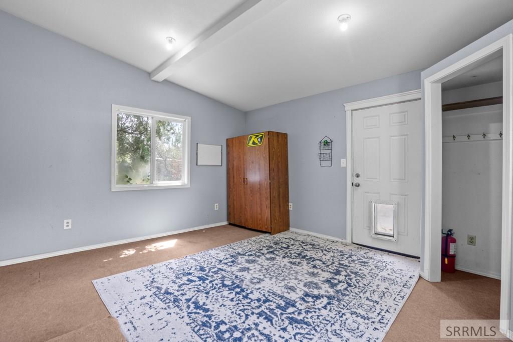 151 N 4000 E Property Photo 17