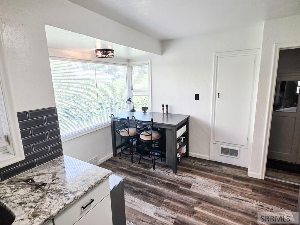 1098 June Avenue Property Photo 5