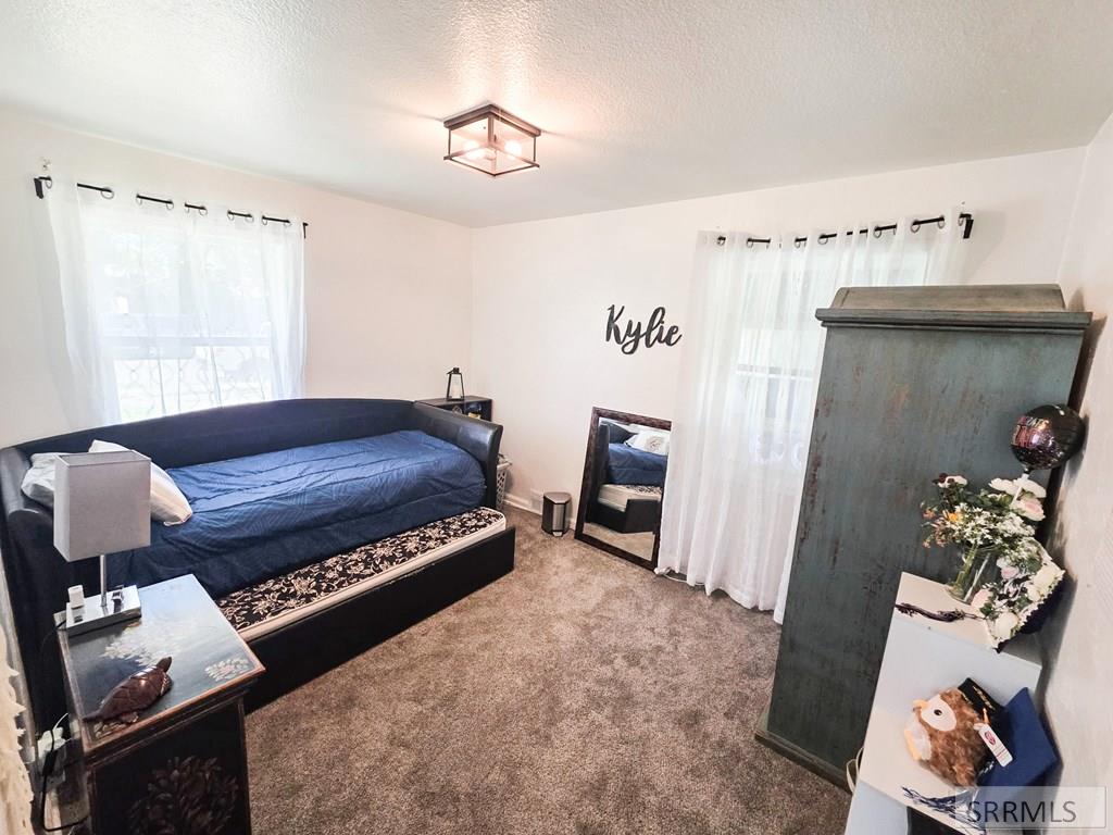 1098 June Avenue Property Photo 8