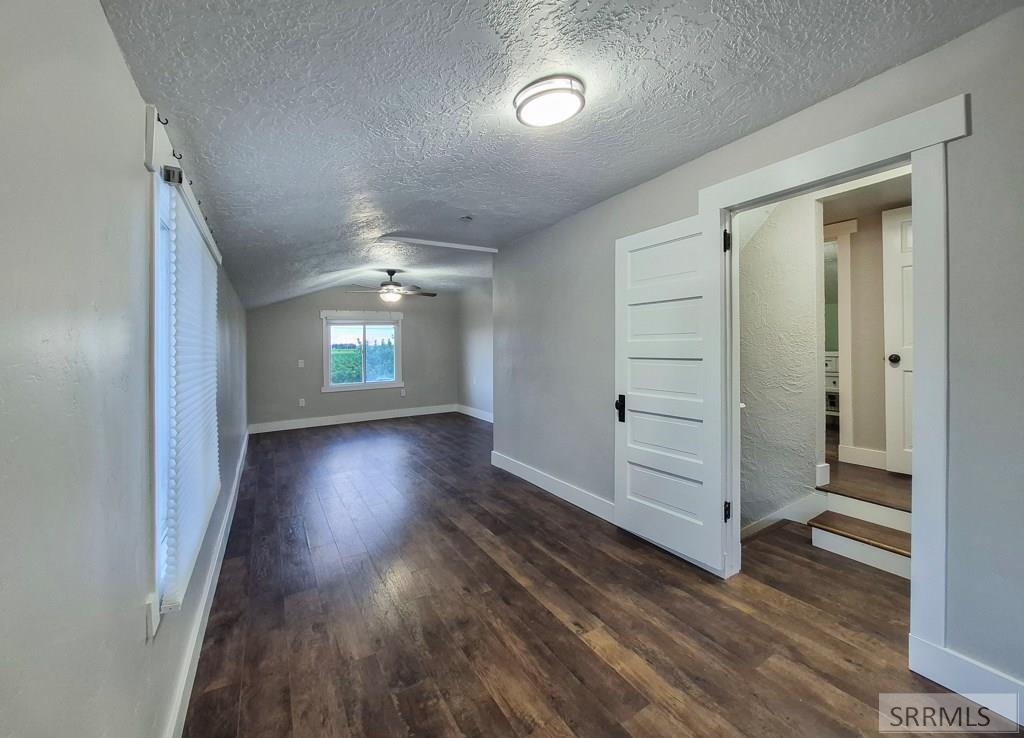 862 Highland Street Property Photo 24