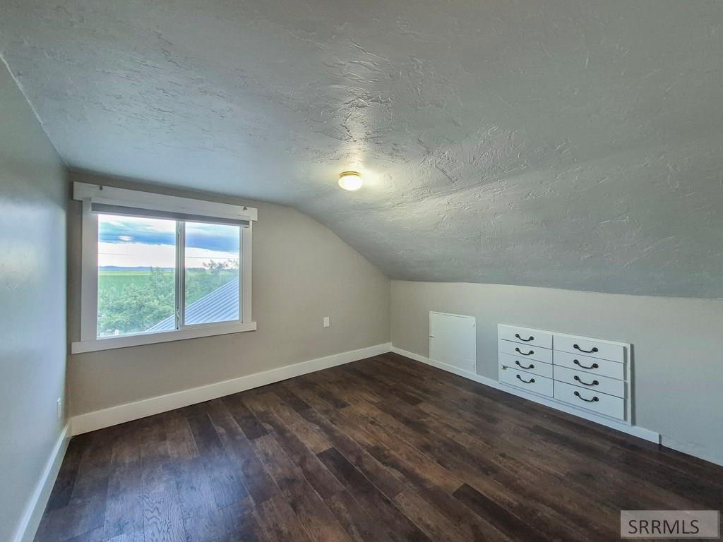 862 Highland Street Property Photo 35