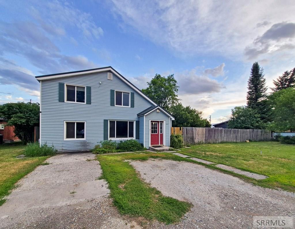 862 Highland Street Property Photo 46