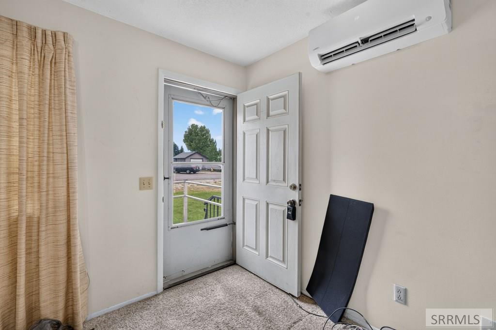 367/tbd N 1st W Property Photo 2