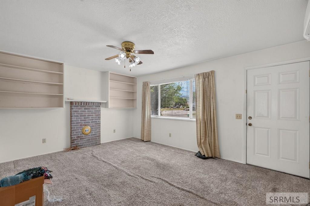 367/tbd N 1st W Property Photo 6