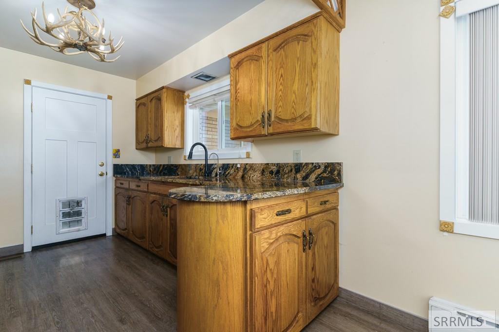 495 Packard Property Photo 15