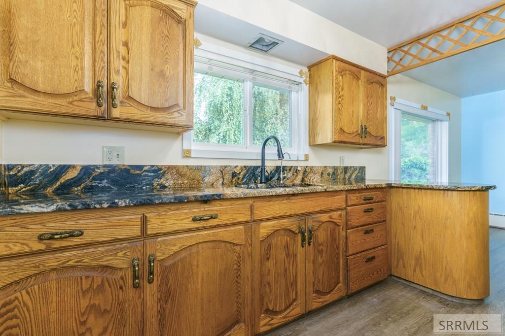 495 Packard Property Photo 17