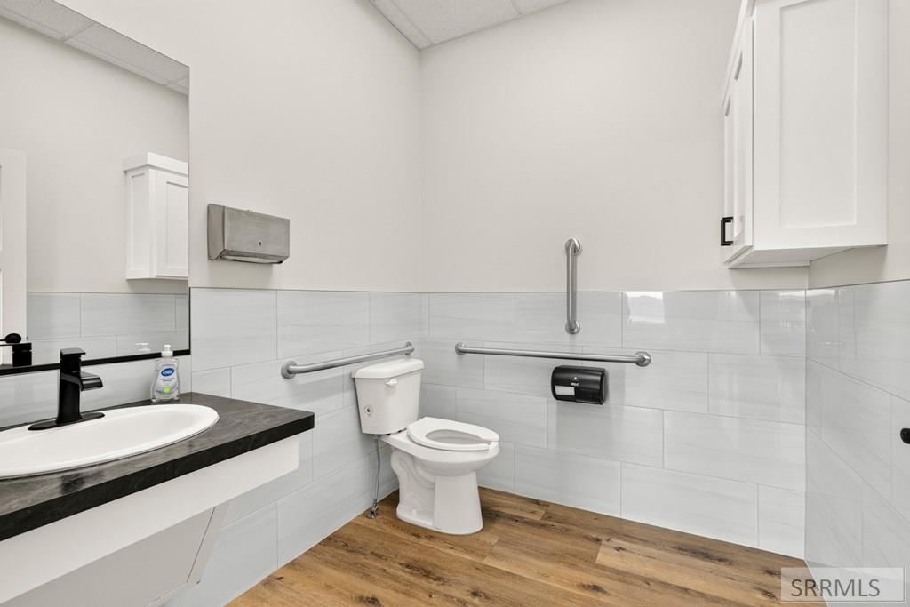 688 Rigby Lake Drive # 3 Property Photo 25