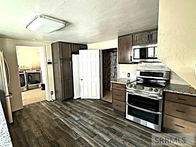 329 N Bridge Street Property Photo 5