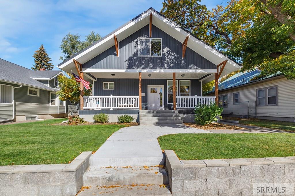 520 J Street Property Photo 3