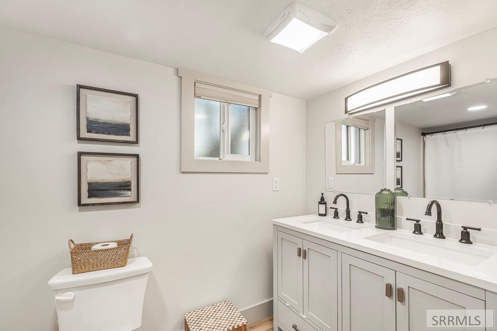 520 J Street Property Photo 33