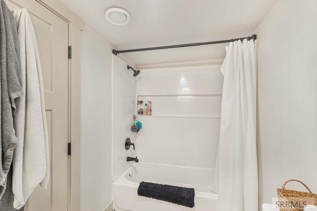 520 J Street Property Photo 34