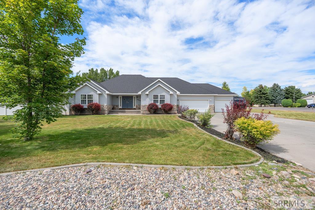 4679 E Wind River Drive Property Photo 1