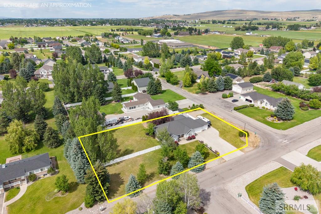 4679 E Wind River Drive Property Photo 4