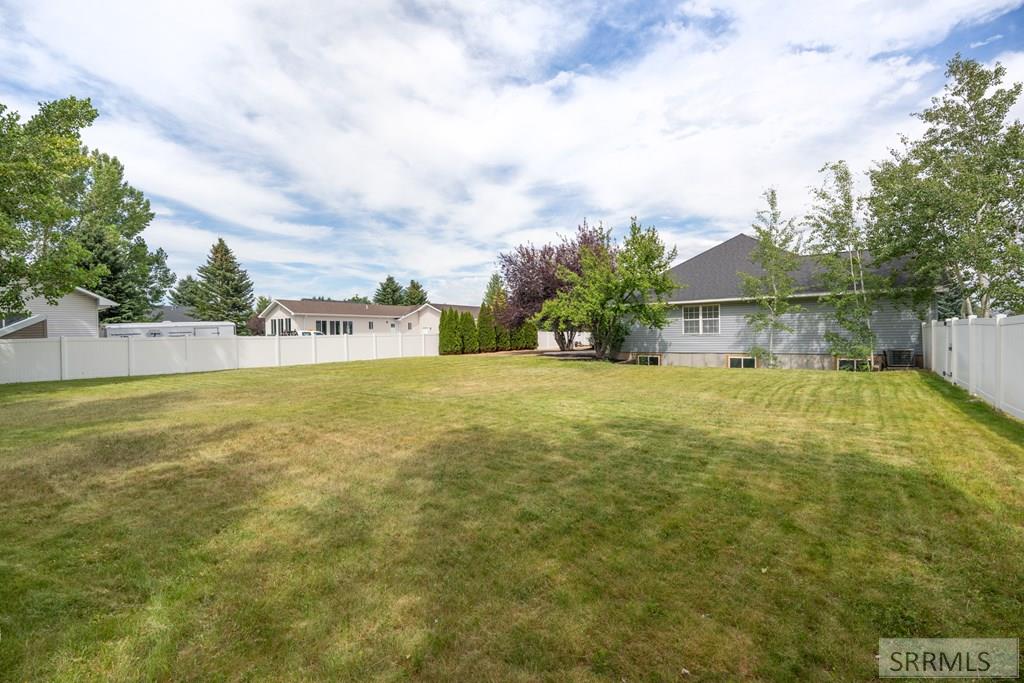 4679 E Wind River Drive Property Photo 7