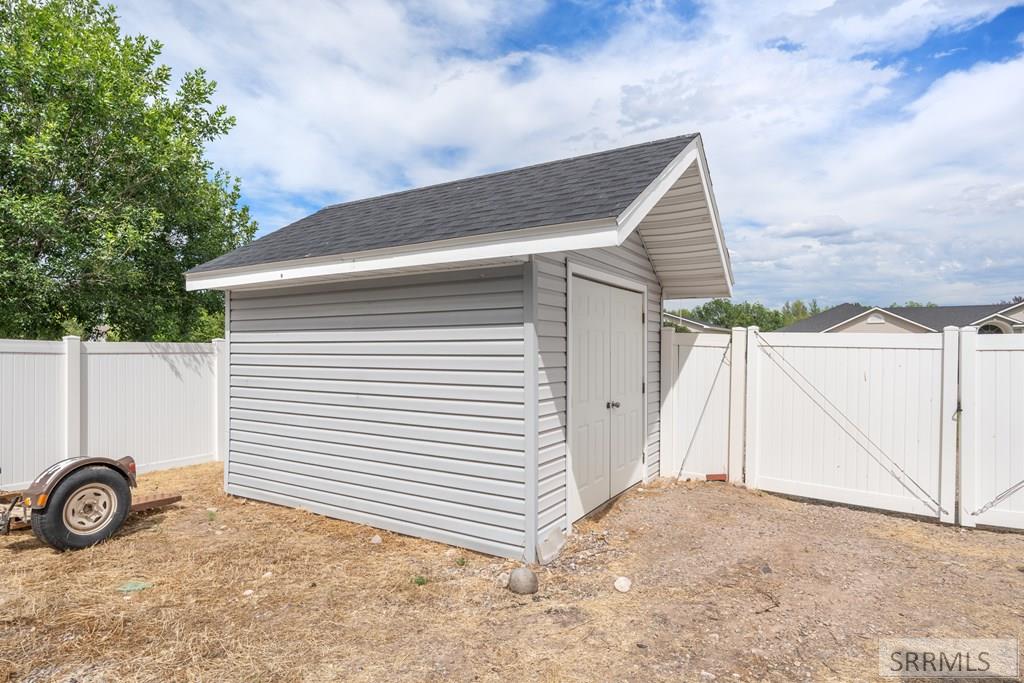 4679 E Wind River Drive Property Photo 8