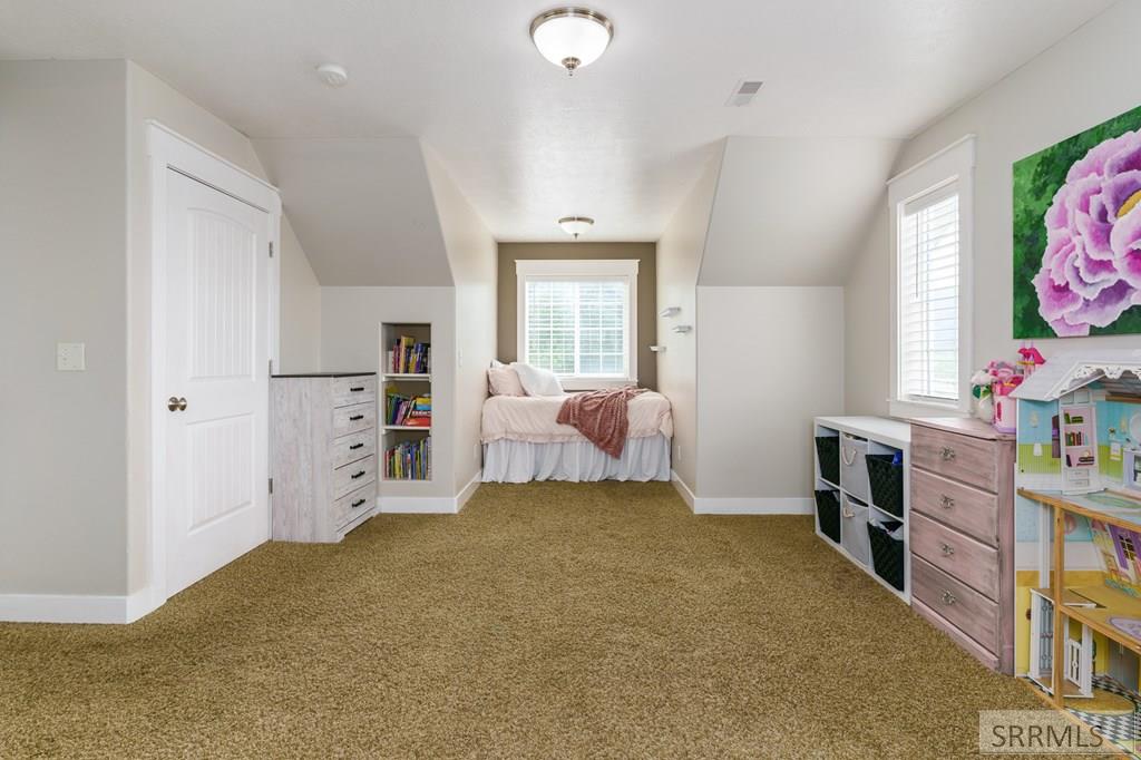 182 Merrill Way Property Photo 29